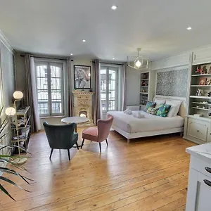 Guest house Studio Centre-ville Viviane